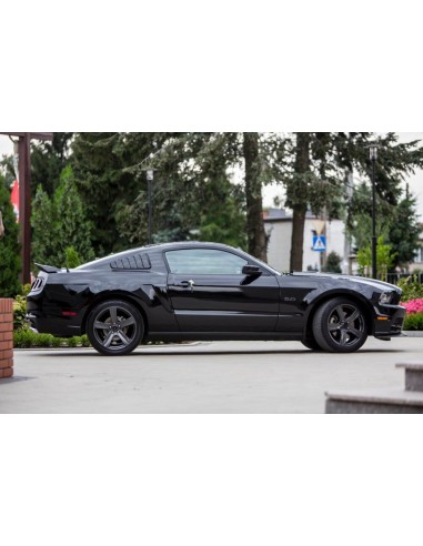 GT/CS Side Scoops (MUSTANG 10-14 all)