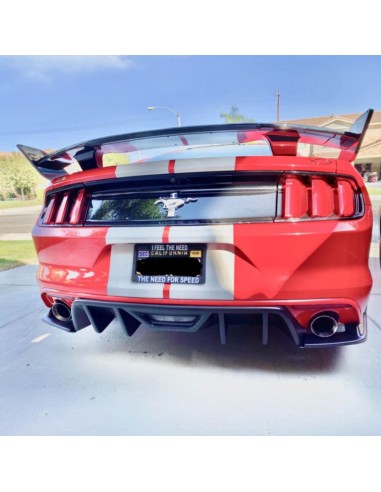 Difusor trasero estilo Hennessey (MUSTANG 15-17 BASE)
