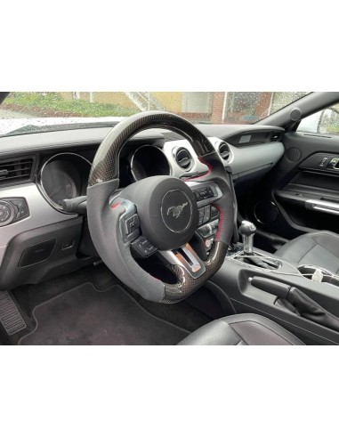 Volante CF con cuero auténtico (MUSTANG 15-17)