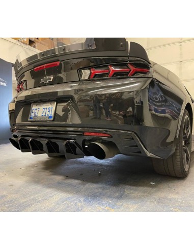 Difusor trasero con aletas - Puntas de escape simples o cuádruples - Negro brillante (CAMARO 16-23, todos excepto ZL1)