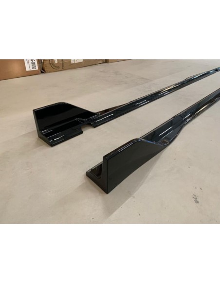 Faldones laterales V3 - Negro brillante (CHALLENGER 15-23)