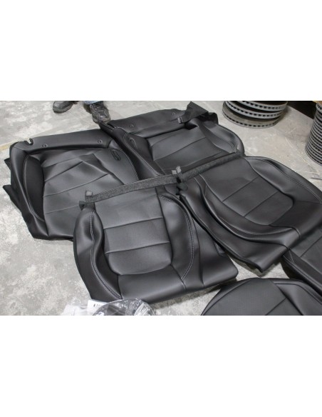 2015-2020 Ford Mustang Leather Seats (Black)